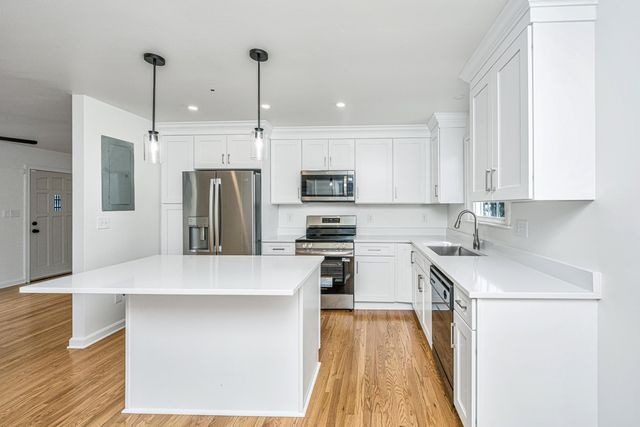 2712 Clarkin Avenue, North Charleston, SC 29405