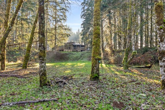 1895 North Fork Road, Chehalis, WA 98532