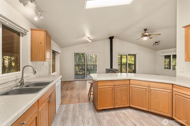 1895 North Fork Road, Chehalis, WA 98532