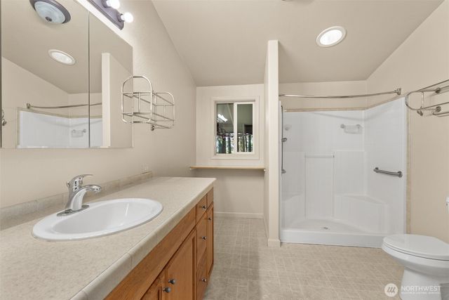 1895 North Fork Road, Chehalis, WA 98532