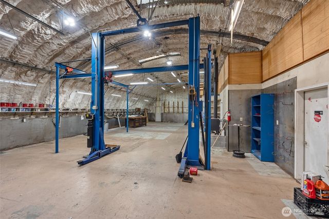 1895 North Fork Road, Chehalis, WA 98532