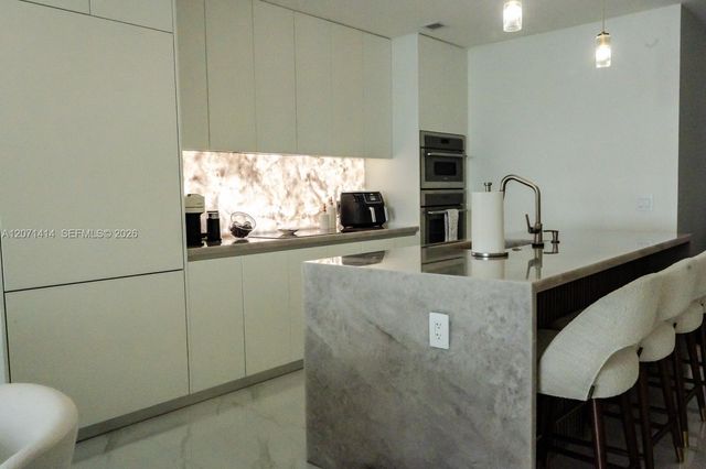 700 NE 24th Street 1506, Miami, FL 33137