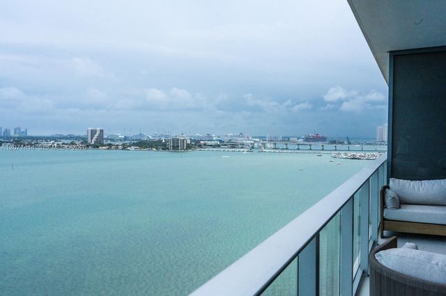700 NE 24th Street 1506, Miami, FL 33137