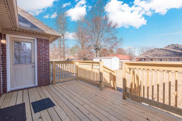 13 Statesboro Cove, Cabot, AR 72023