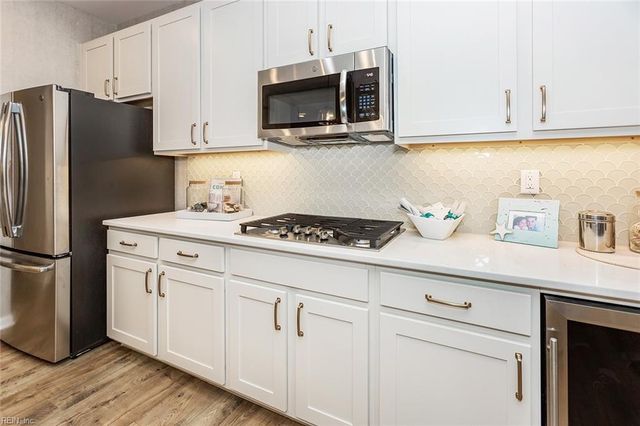 6026 Sam Callis CIR, Suffolk, VA 23435