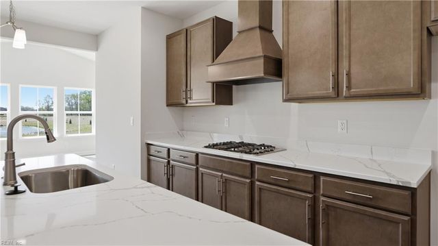 6026 Sam Callis CIR, Suffolk, VA 23435