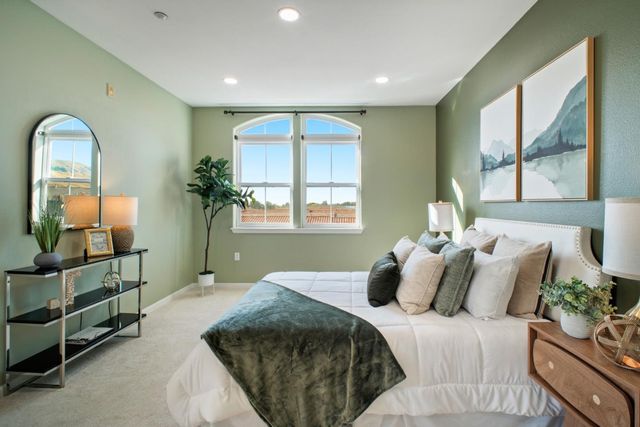 49002 Cinnamon Fern Common 402, Fremont, CA 94539