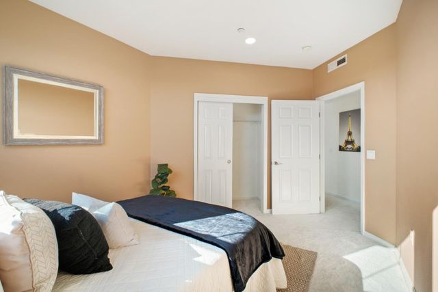 49002 Cinnamon Fern Common 402, Fremont, CA 94539
