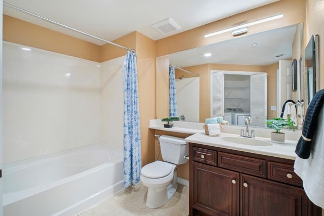 49002 Cinnamon Fern Common 402, Fremont, CA 94539