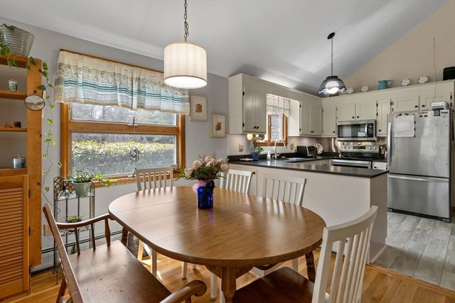 252 Chatham Rd, Harwich, MA 02645