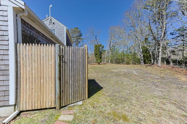 252 Chatham Rd, Harwich, MA 02645