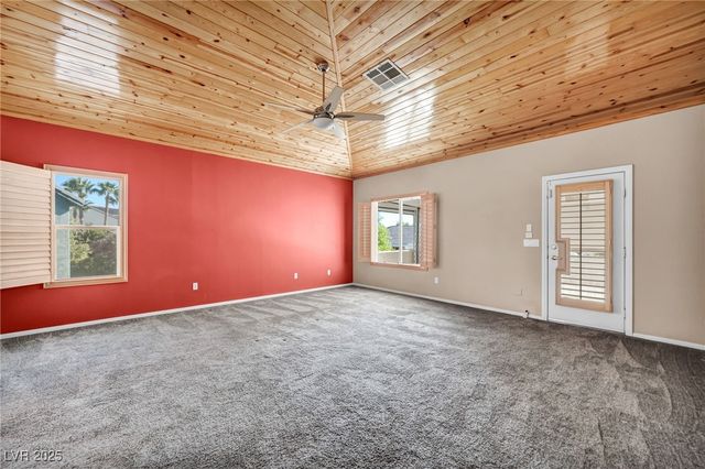 7464 Grassy Field Court, Las Vegas, NV 89131