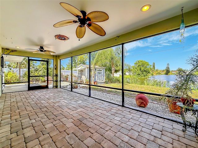 5163 60TH WAY N, Kenneth City, FL 33709