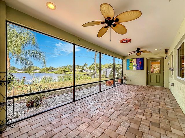 5163 60TH WAY N, Kenneth City, FL 33709