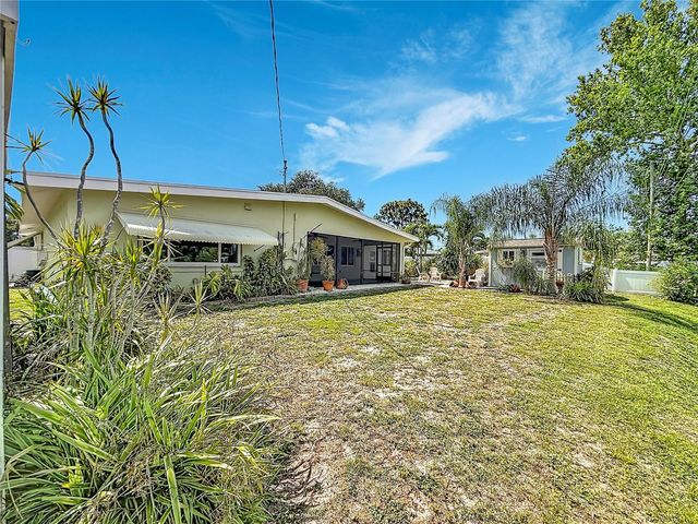 5163 60TH WAY N, Kenneth City, FL 33709