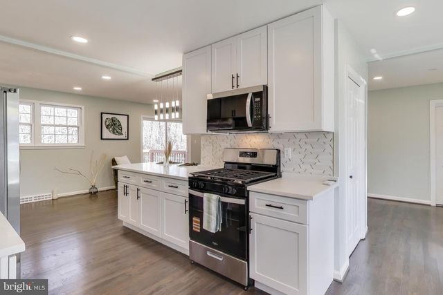 9808 WILLIAMSBURG DR, Upper Marlboro, MD 20772