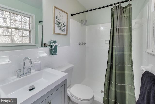 9808 WILLIAMSBURG DR, Upper Marlboro, MD 20772