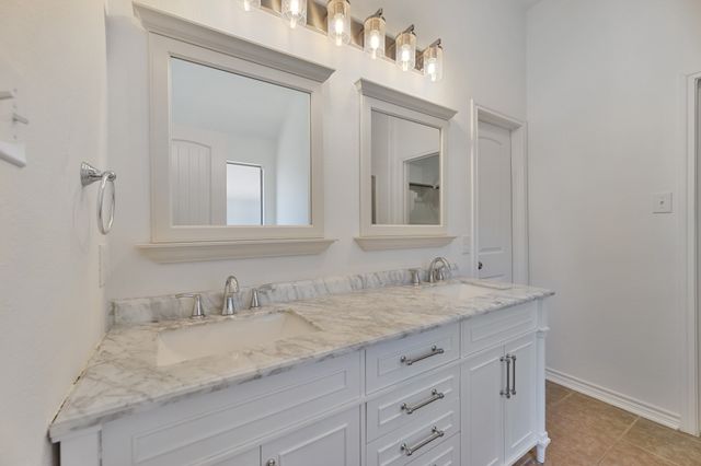 5129 Leeray Road, Fort Worth, TX 76244