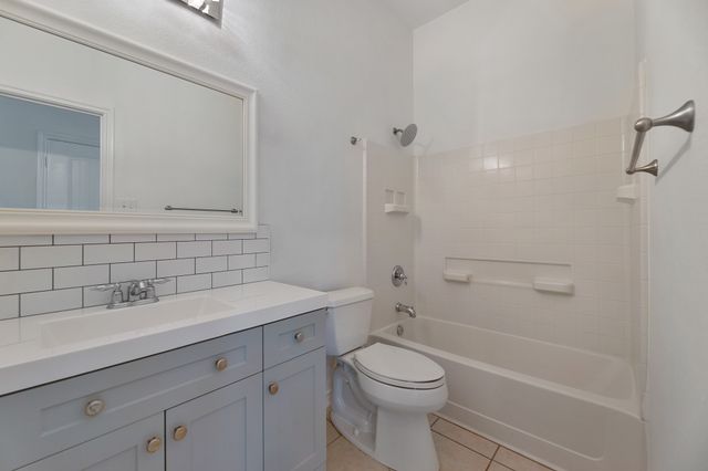 5129 Leeray Road, Fort Worth, TX 76244