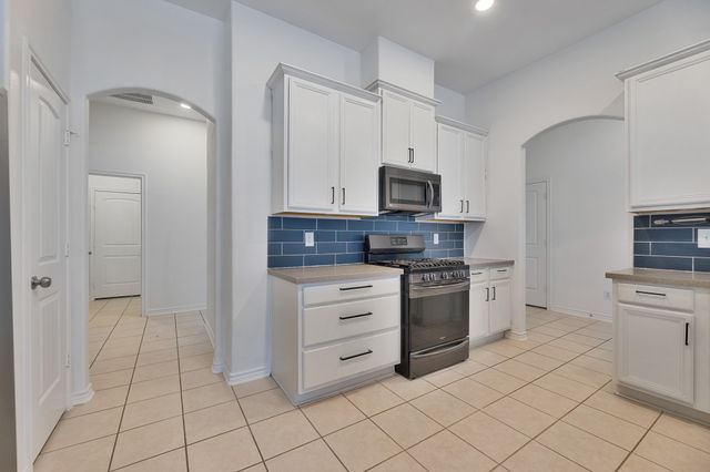 5129 Leeray Road, Fort Worth, TX 76244