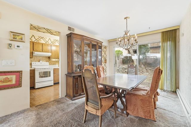 412 N Broadway 27, Yonkers, NY 10701