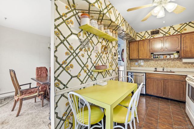 412 N Broadway 27, Yonkers, NY 10701