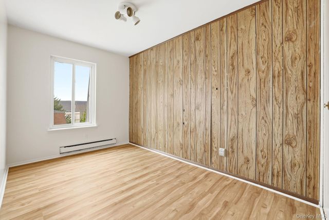 412 N Broadway 27, Yonkers, NY 10701