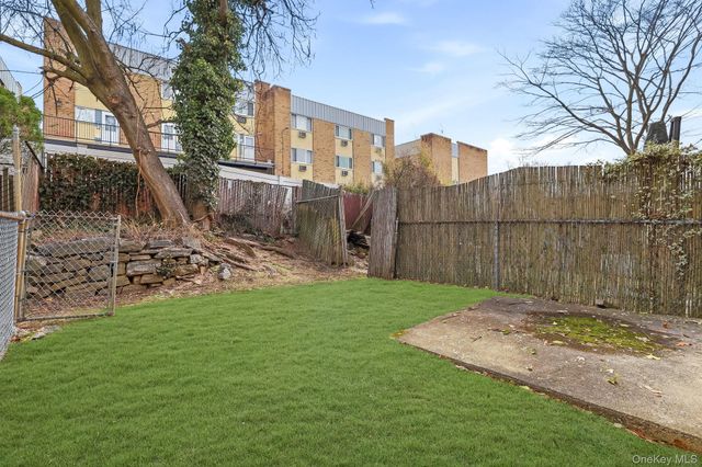 412 N Broadway 27, Yonkers, NY 10701