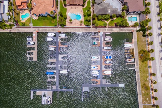 251 La Joya, Port Aransas, TX 78373