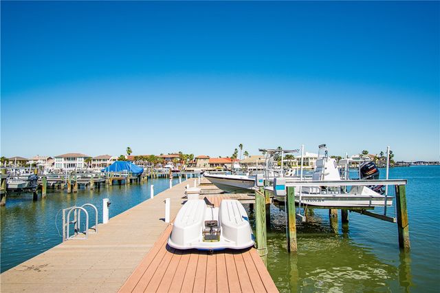 251 La Joya, Port Aransas, TX 78373