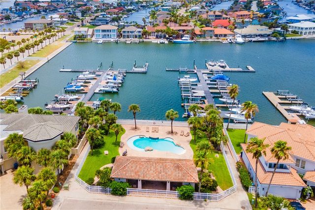 251 La Joya, Port Aransas, TX 78373