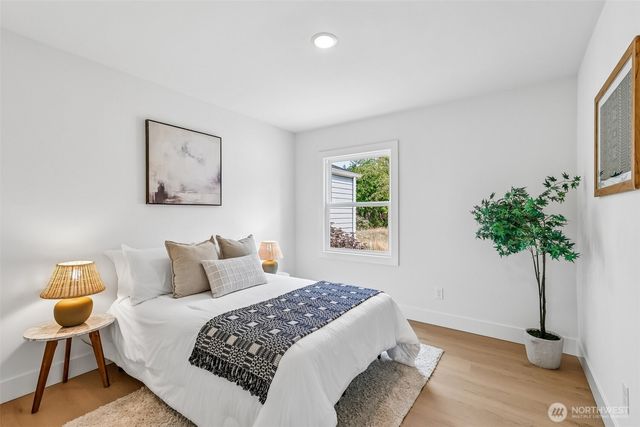 13240 3rd Avenue NW, Seattle, WA 98177
