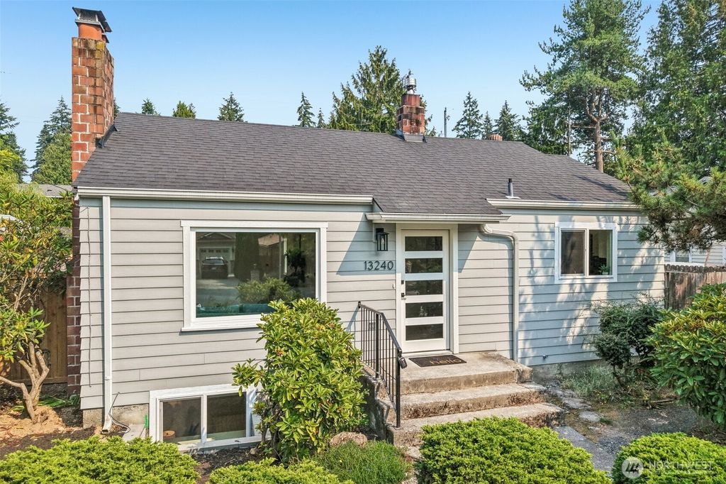 13240 3rd Avenue NW, Seattle, WA 98177