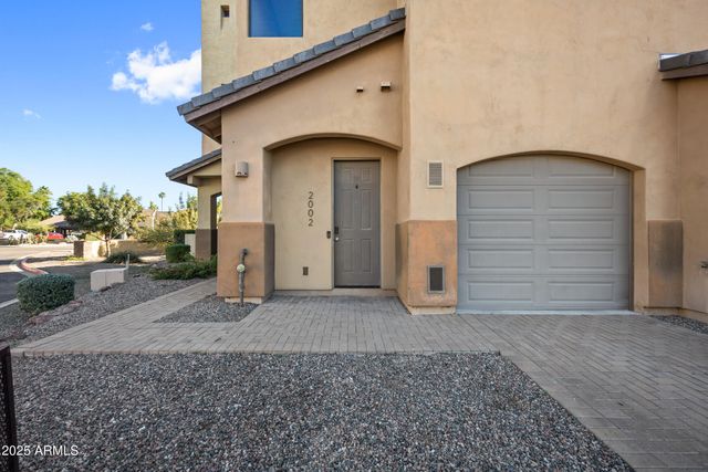 5998 N 78TH Street 2002, Scottsdale, AZ 85250