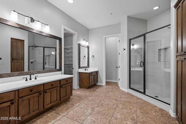 5998 N 78TH Street 2002, Scottsdale, AZ 85250