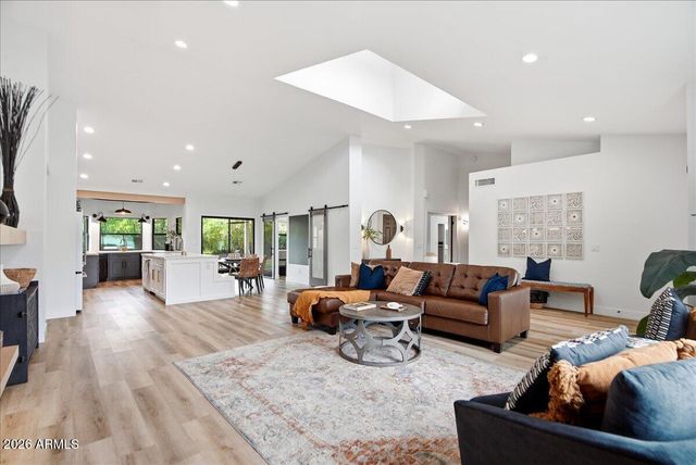 10333 E CARON Street, Scottsdale, AZ 85258