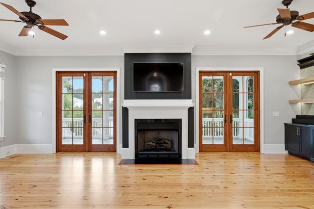 1344 Penshell Place, Mount Pleasant, SC 29464