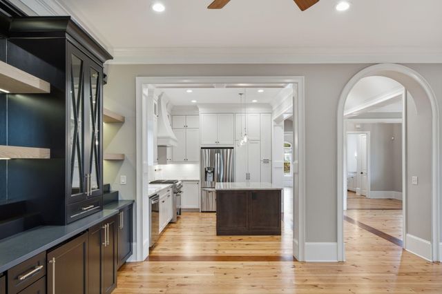 1344 Penshell Place, Mount Pleasant, SC 29464