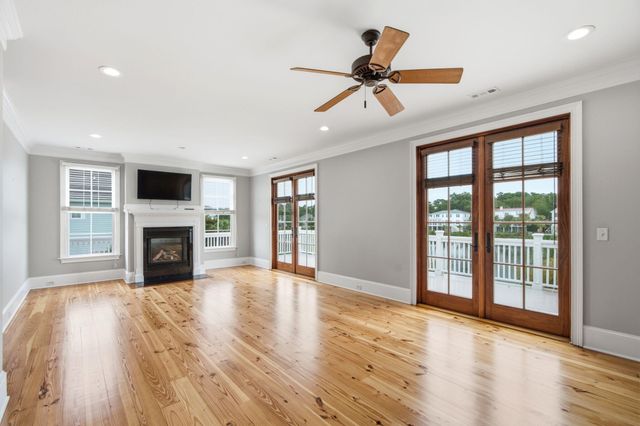 1344 Penshell Place, Mount Pleasant, SC 29464