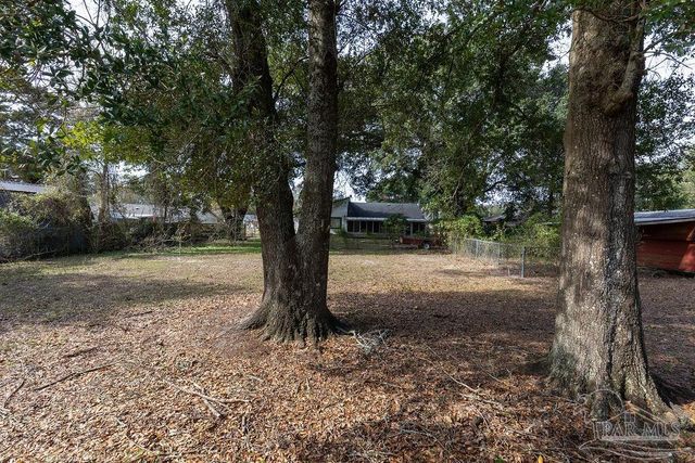 4249 Sea Port Rd, Pace, FL 32571