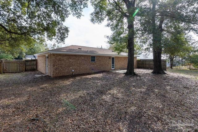 4249 Sea Port Rd, Pace, FL 32571