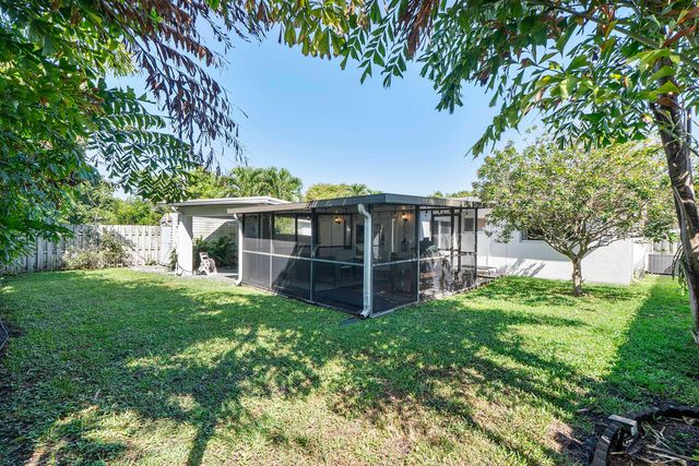 3410 SW 13th Court, Fort Lauderdale, FL 33312