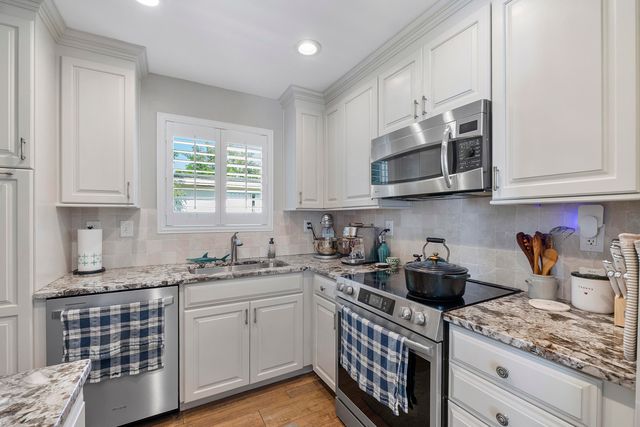 3410 SW 13th Court, Fort Lauderdale, FL 33312