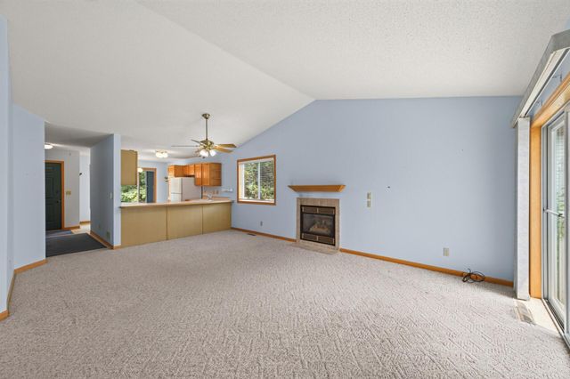 6655 381st Street, North Branch, MN 55056