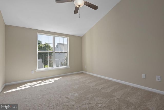 20318 SWALLOW POINT RD, Montgomery Village, MD 20886
