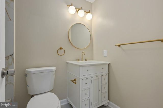 20318 SWALLOW POINT RD, Montgomery Village, MD 20886