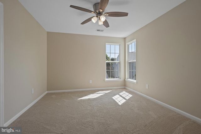 20318 SWALLOW POINT RD, Montgomery Village, MD 20886