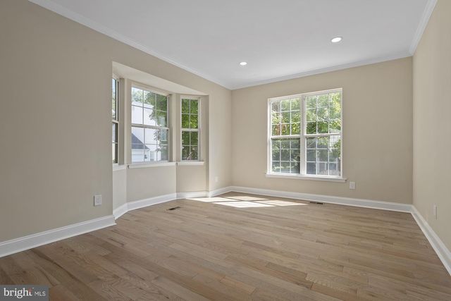 20318 SWALLOW POINT RD, Montgomery Village, MD 20886