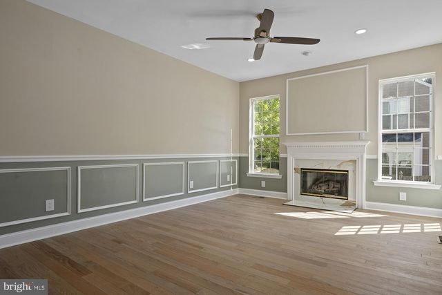 20318 SWALLOW POINT RD, Montgomery Village, MD 20886