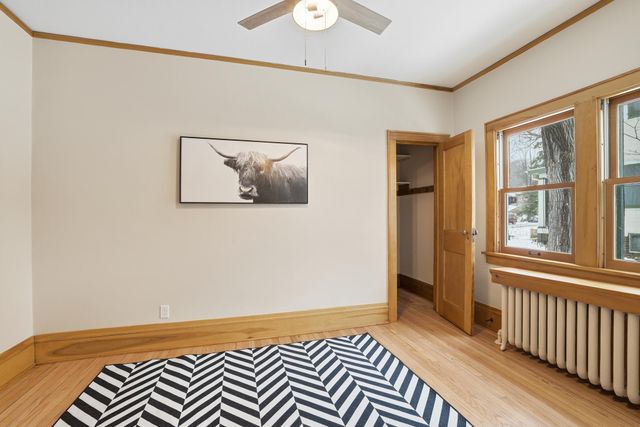 1464 Chelmsford Street, Saint Paul, MN 55108